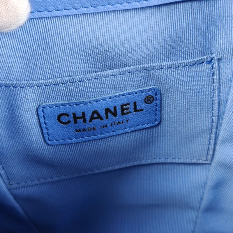 Chanel Backpack Duma Blue Calfskin Small18 × 12 × 18.5 cm — detail view 5 of 15