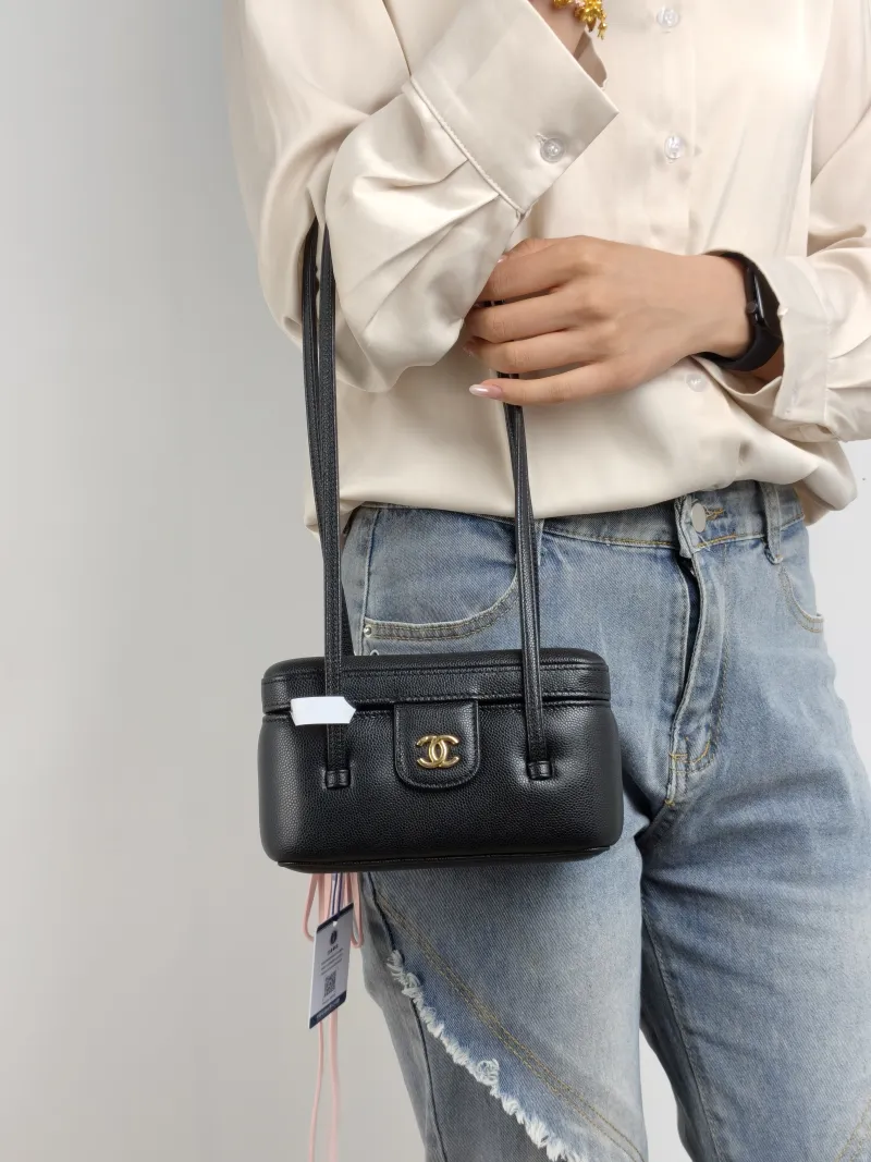 Chanel Shoulder Bag 26s preppy Shoulder Bag Black Grained Calfskin One Size 17 × 8 × 9.5 cm — on-model view 1 of 2