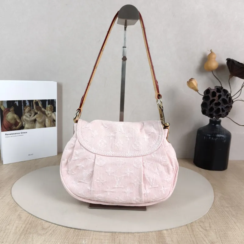 Louis Vuitton Shoulder Bag Sunset Pink One Size 27 × 3 × 18 cm — cover view 4 of 5