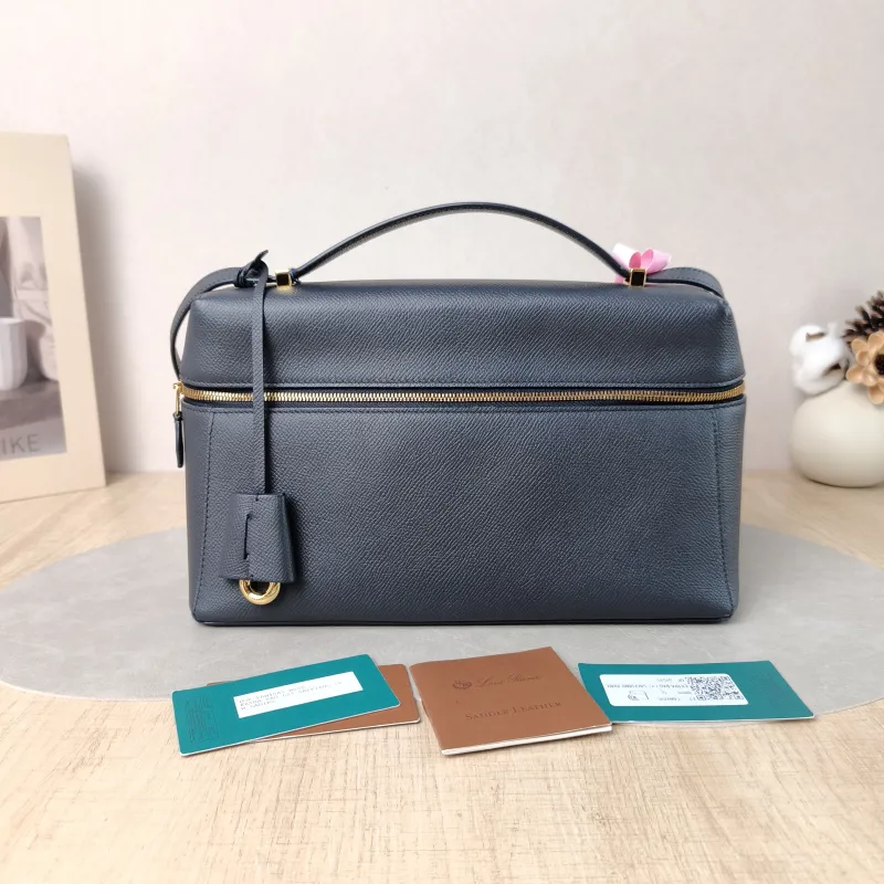 Loro Piana Crossbody Bag Extra Bag L27 Grey Calfskin One Size 27 × 10 × 16 cm — cover view 5 of 6