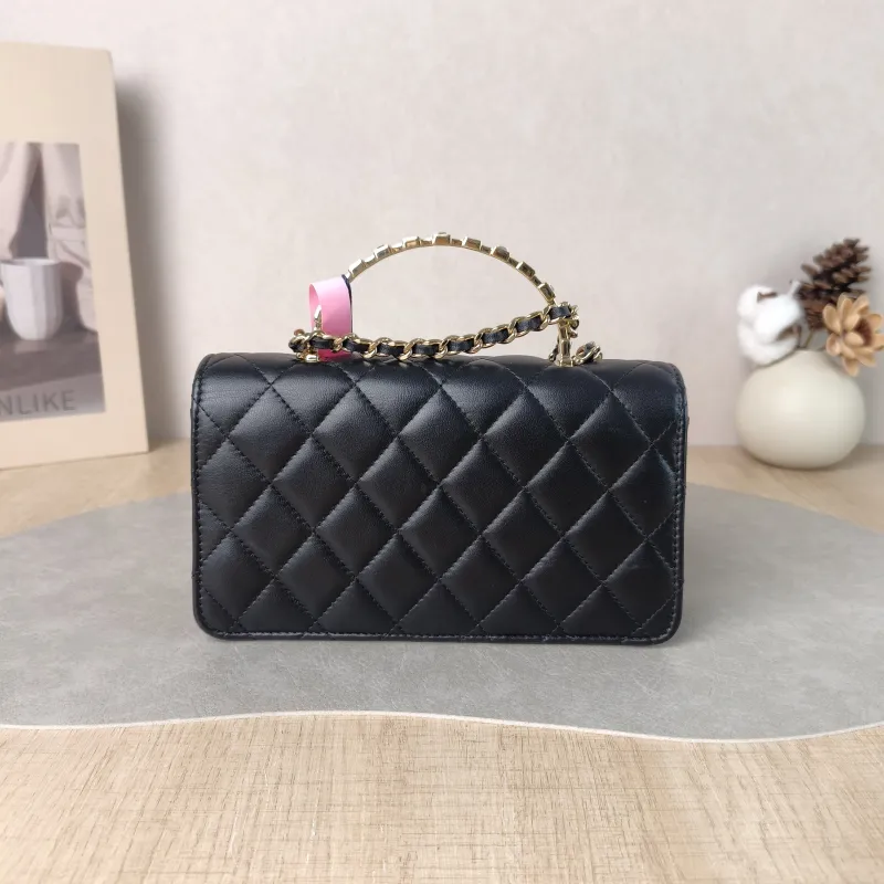 Chanel Crossbody Bag woc Black Lambskin One Size 19 × 6.5 × 10.5 cm — cover view 4 of 5