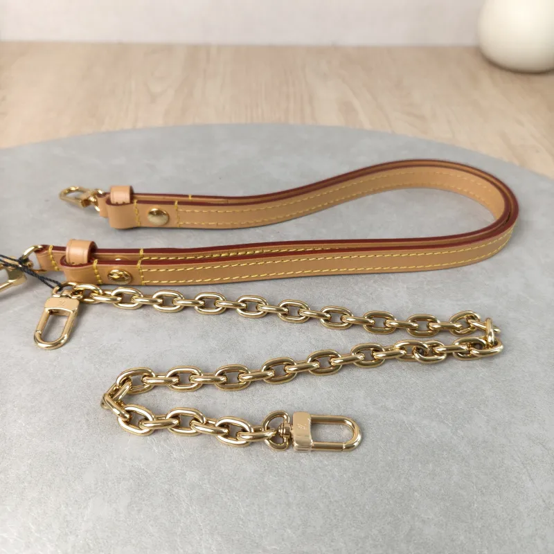 Louis Vuitton Crossbody Bag IVY Monogram PVC Small 23.5 × 4.3 × 12 cm — detail view 13 of 13