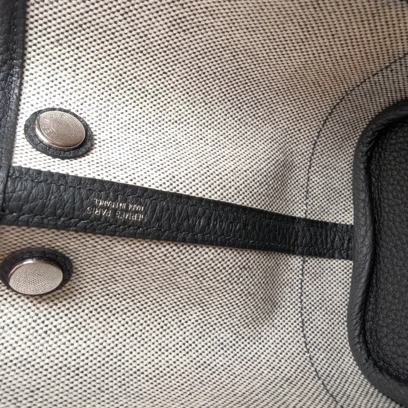 Hermès Top Handle Bag Neo Garden 23 Mini Black · Beige Canvas · Negonda Calfskin Mini 23 × 10 × 16 cm G — detail view 3 of 11