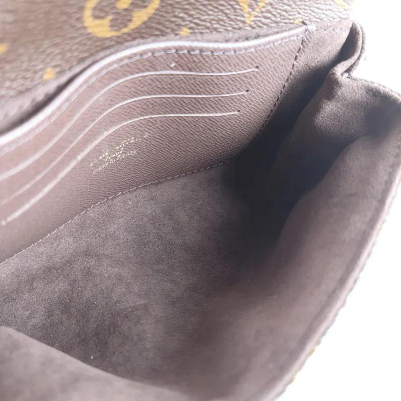 Louis Vuitton Crossbody Bag MADELEINE Monogram PVC nano 21 × 6 × 12.5 cm — detail view 5 of 13