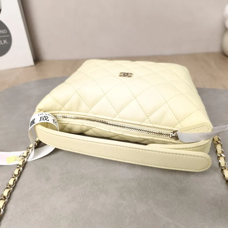Chanel Crossbody Bag Crossbody Bag Yellow Grained Calfskin One Size21.5 × 7.5 × 19 cm — detail view 11 of 14