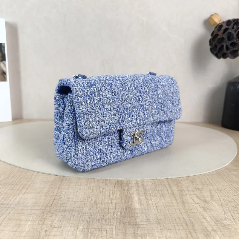 Chanel Crossbody Bag Classic Flap Large Mini CF Mini Blue mini 20 × 6 × 12 cm — cover view 4 of 6