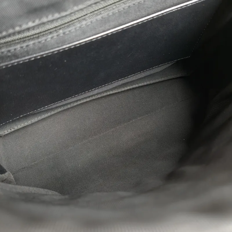 Chanel Crossbody Bag Crossbody Bag Black Calfskin One Size 27 × 16 × 20 cm — detail view 13 of 14