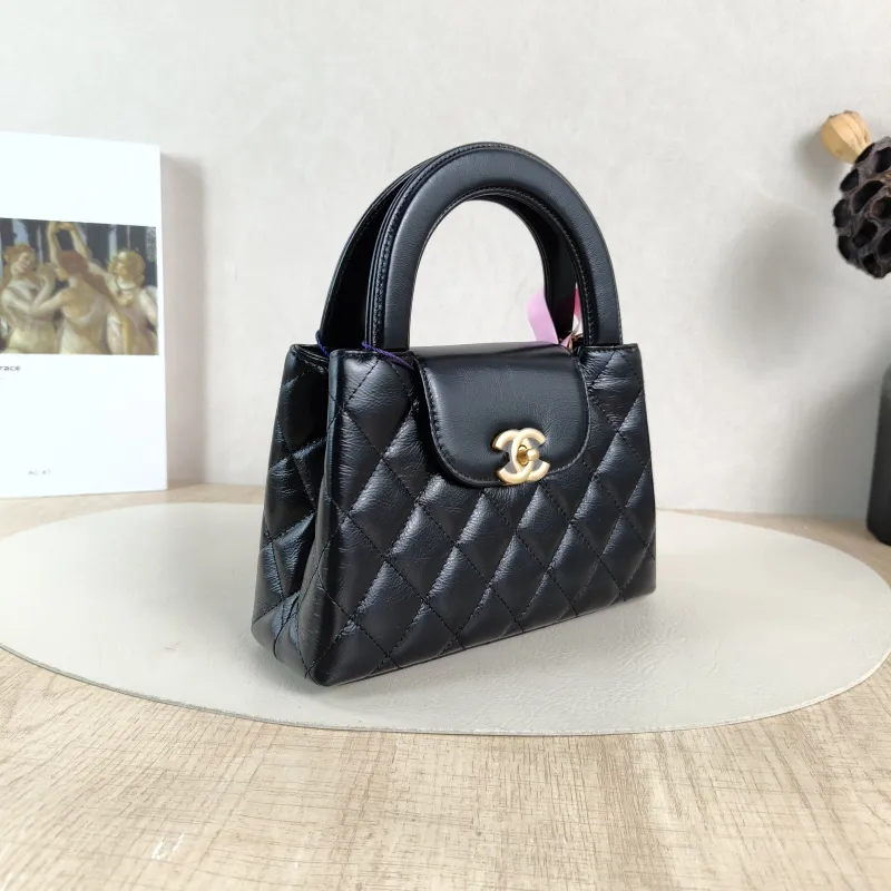 Chanel Crossbody Bag Kelly Black Waxed Leather Mini 19 × 7 × 13 cm — cover view 2 of 5