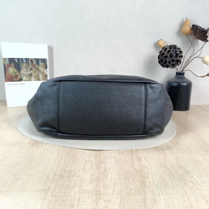 SAINT LAURENT Shoulder Bag LE 5 À 7 BEA Black One Size 50 × 18 × 28 cm — cover view 2 of 5