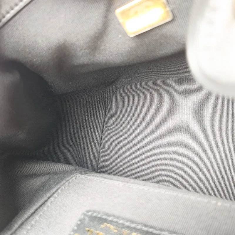 Chanel Backpack Duma Black Calfskin Small 18 × 12 × 18.5 cm — detail view 11 of 14