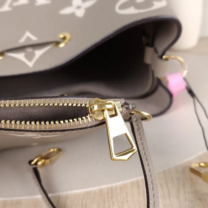 Louis Vuitton Shoulder Bag NÉONOÉ Bucket Bag · White Monogram Empreinte Embossed Calfskin Medium 26 × 17.5 × 26 cm — detail view 13 of 13