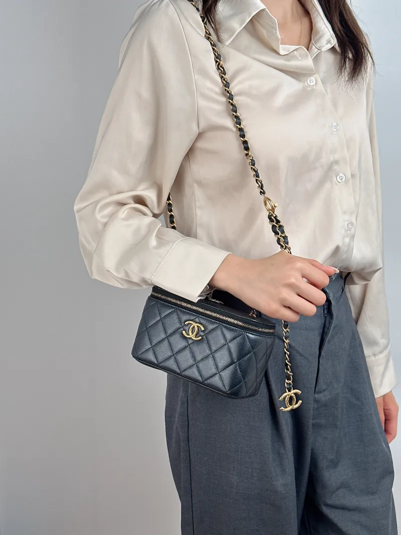 Chanel Crossbody Bag Edition 16 × 8 × 9.5 cm — on-model view 2 of 2