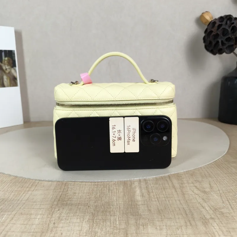 Chanel Crossbody Bag lp Box Bag Top Handle Crossbody Bag Yellow Grained Calfskin 19.5 × 5 × 12 cm — cover view 2 of 6