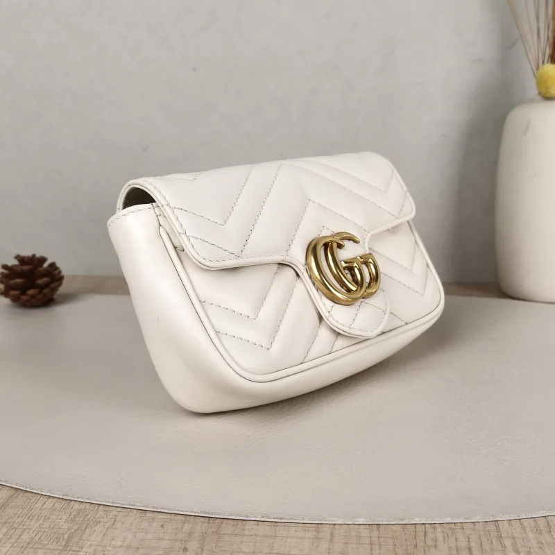 GUCCI Crossbody Bag GG Marmont Mini Marmont Mini White Calfskinmini16.5 × 4.5 × 9.5 cm — cover view 2 of 5