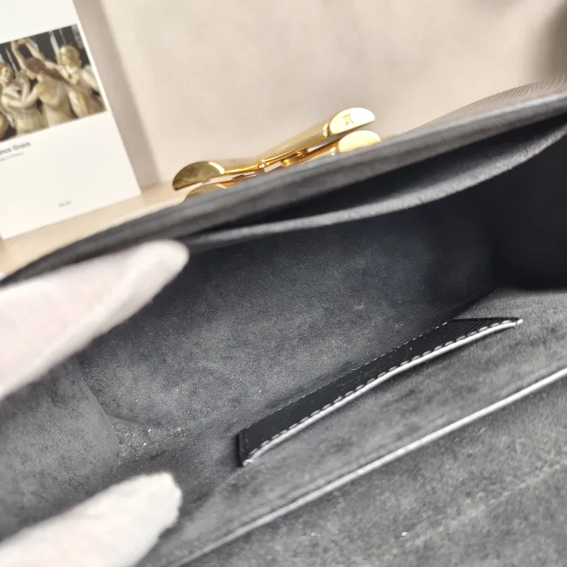 Louis Vuitton Crossbody Bag Twist Black Epi Embossed Calfskin Medium 23 × 9.5 × 17 cm — detail view 11 of 16