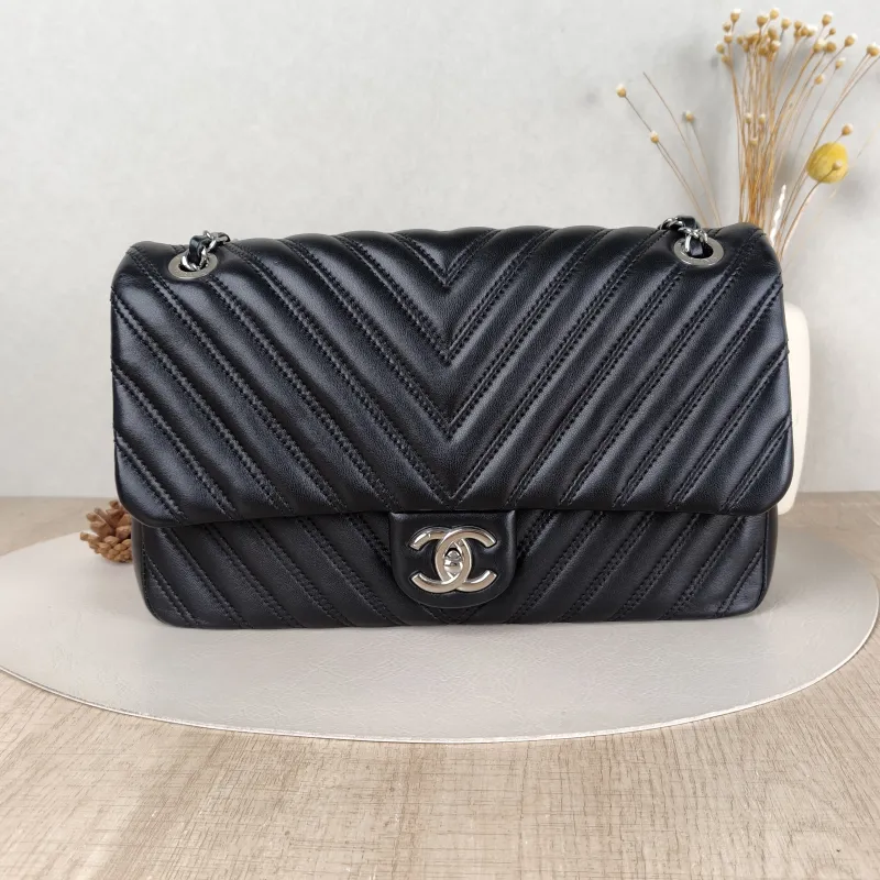 Chanel Crossbody Bagcf Crossbody Bag V Black Lambskin Large30 × 7 × 19.5 cm