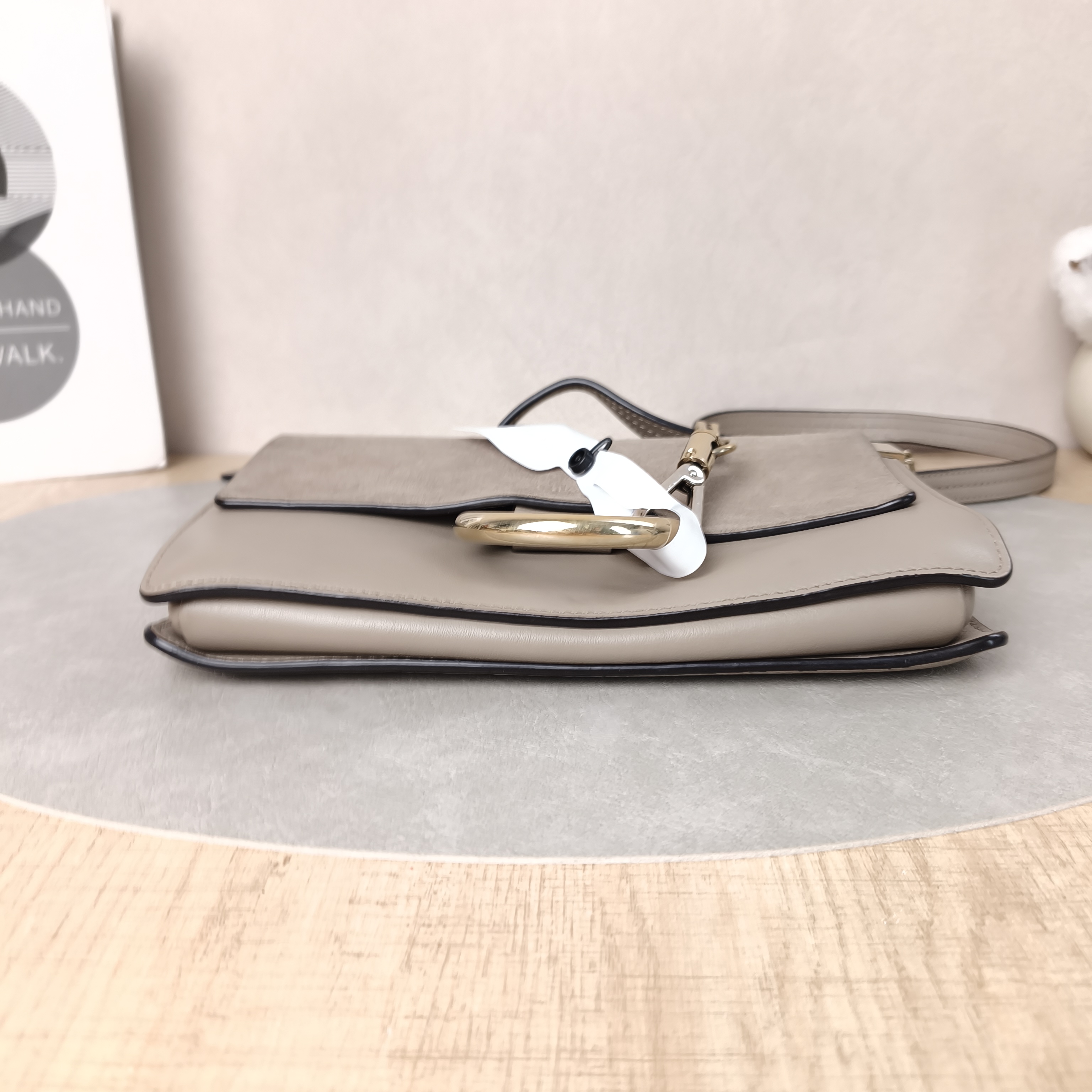 Chloé Shoulder Bagfaye Crossbody Bag Grey Suede Small24 × 3 × 15 cm — cover view 5 of 5