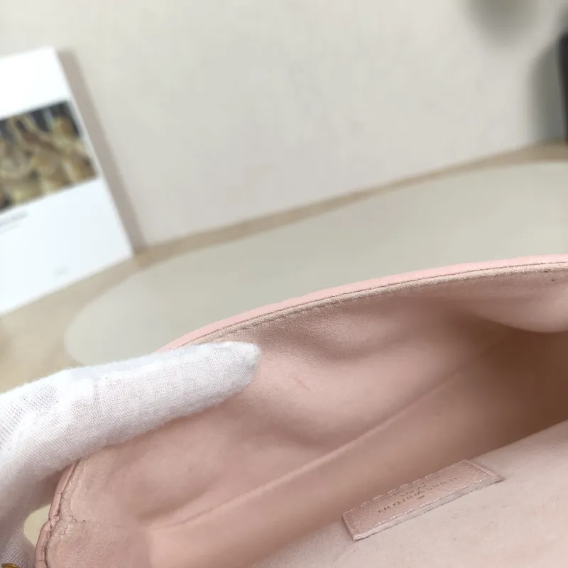 Louis Vuitton Crossbody Bag Diane Baguette Bag Empreinte Embossed Calfskin Monogramnano19 × 6 × 10.5 cm — detail view 9 of 11