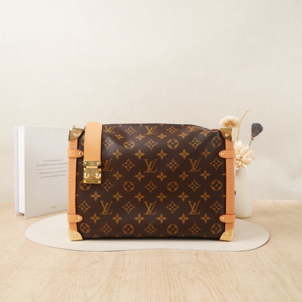 Louis Vuitton Box Large Monogram Microchip Edition · Two Straps · 30 × 10 × 20 cm