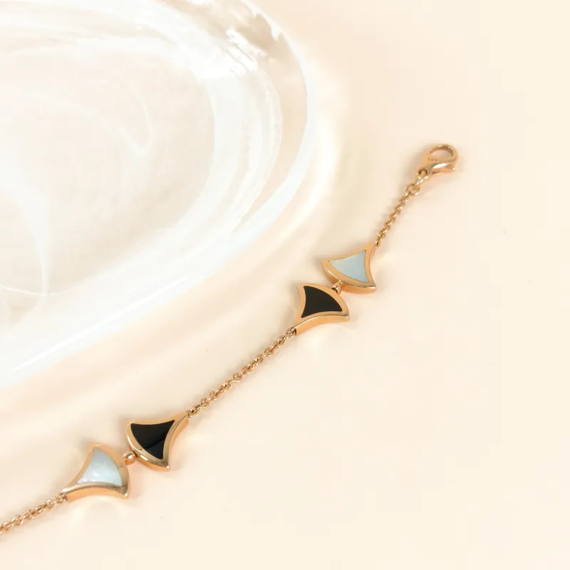 Bvlgari Bracelet DIVAS’ DREAM Collection Bracelet · Pearl 18KR ose Gold One Size ML 20cm — cover view 4 of 5