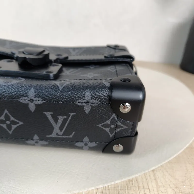 Louis Vuitton Crossbody Bag Soul Trunk Box Monogram PVC One Size 19 × 7 × 15 cm — detail view 2 of 11