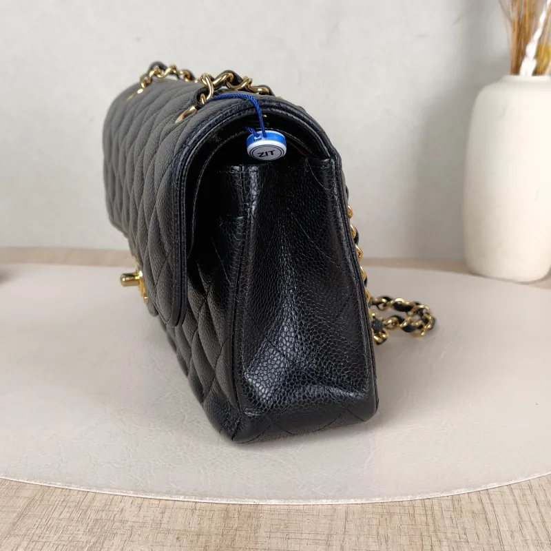Chanel Crossbody Bag Classic Flap CF Black Grained Calfskin Small 23 × 6 × 14.5 cm — detail view 8 of 13