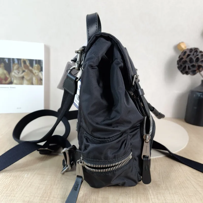 BURBERRY Backpack Backpack Black Nylon One Size 17 × 10 × 26 cm — detail view 5 of 11