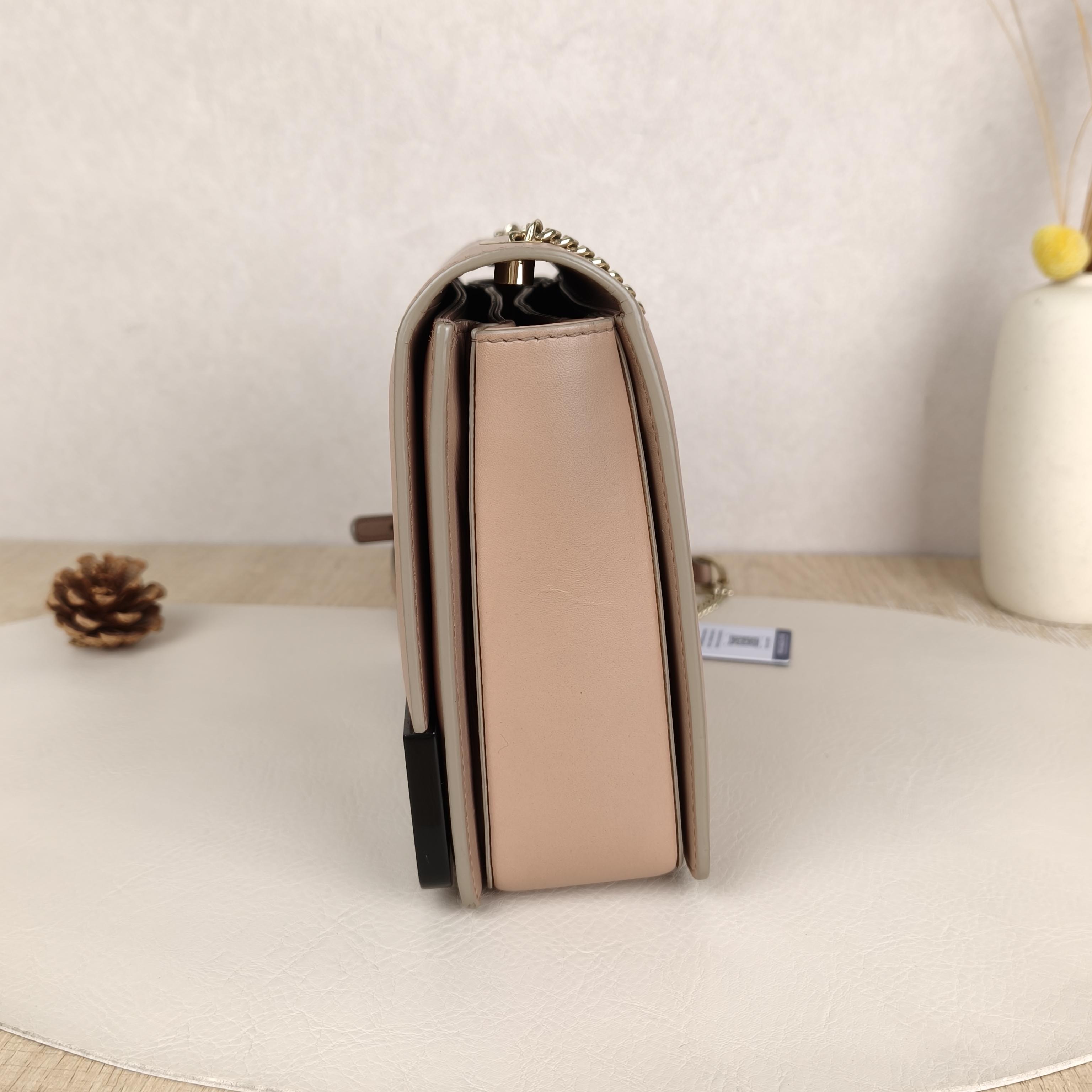 Bvlgari Shoulder Bag Pink Calfskin · 19 × 7 × 16 cm — cover view 3 of 9