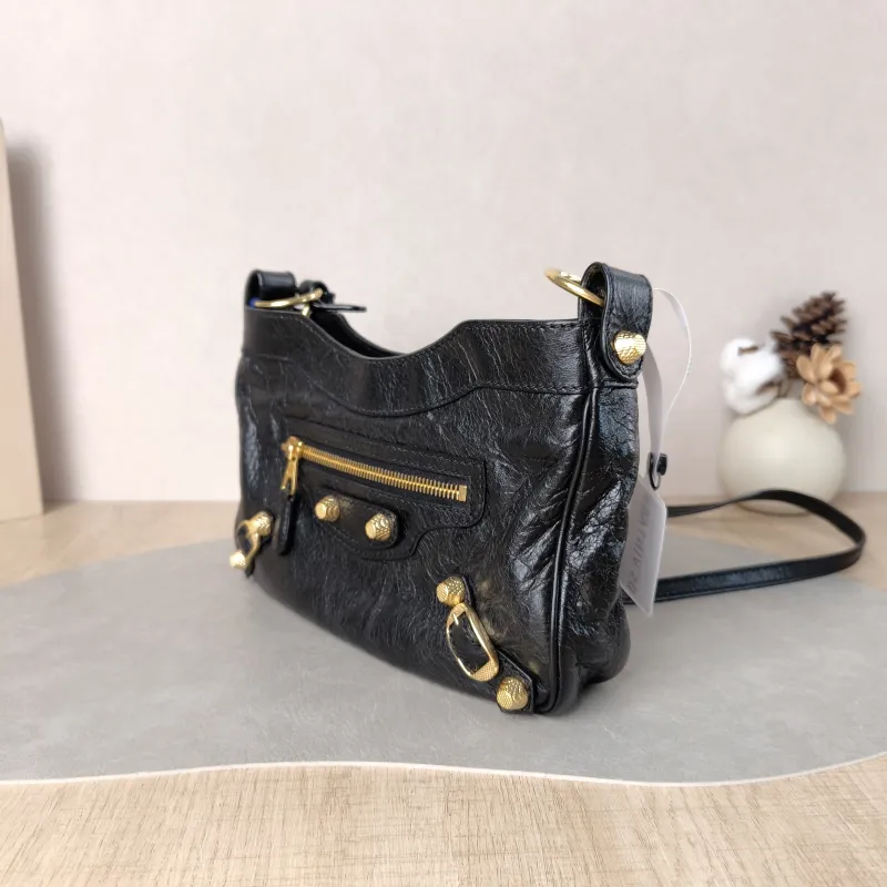BALENCIAGA Shoulder Bag Black Lambskin 23 × 5 × 14.5 cm — cover view 3 of 6