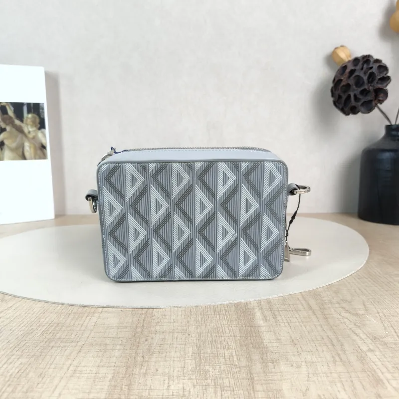 DIOR Shoulder Bag Messenger Bag Shoulder Bag Grey PVC One Size17 × 5 × 12.5 cm — cover view 4 of 5