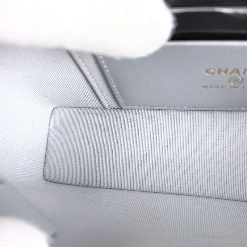 Chanel Crossbody Baglp Box Bag Top Handle Crossbody Bag Silver Grained Calfskin One Size19.5 × 5 × 17 cm — detail view 14 of 14