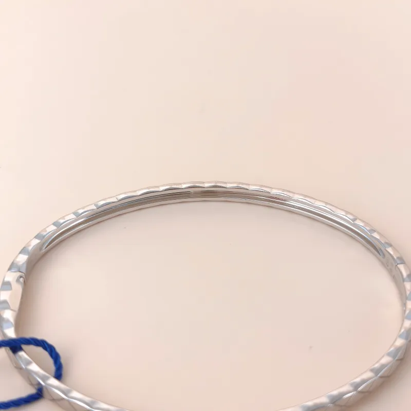 Chanel Bangle COCO CRUSH Bangle White Gold 18KW hite Gold One Size L — cover view 3 of 6