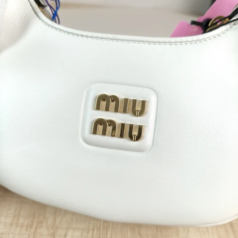 Miumiu Shoulder Bag Hobo Shoulder Bag White Calfskin One Size 18 × 6 × 11 cm — detail view 7 of 11