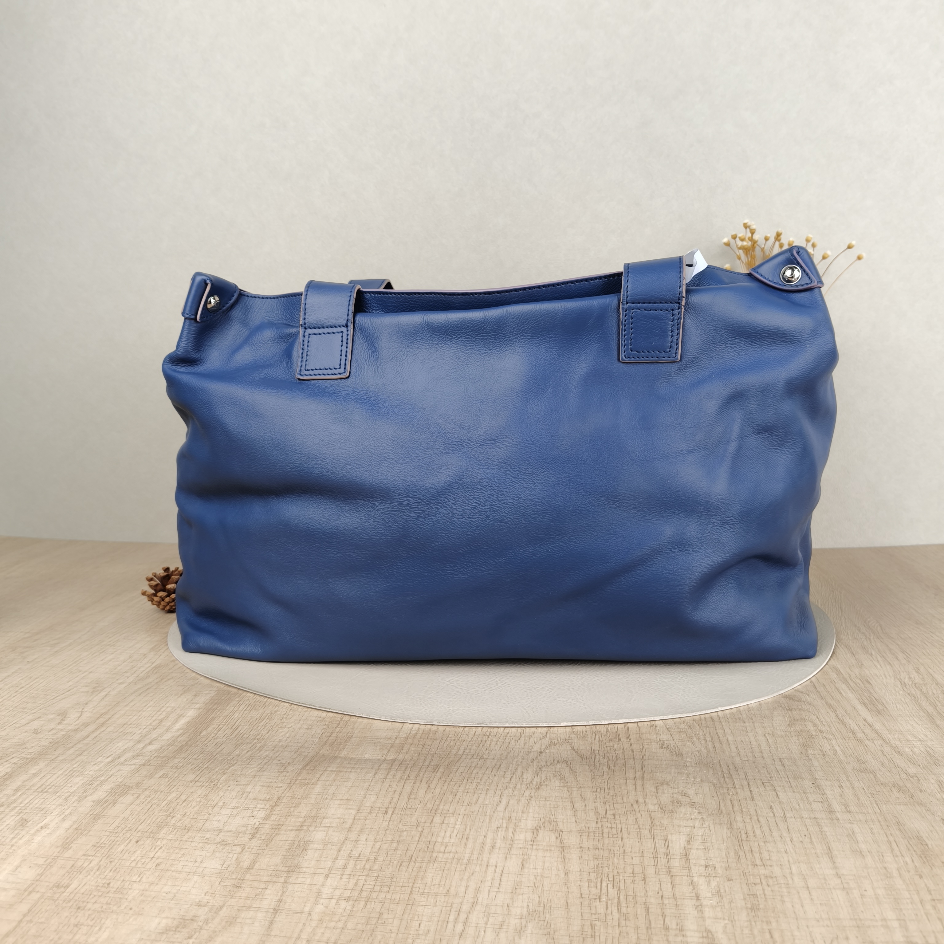 Chanel Shoulder Bag Tote Bag Blue Calfskin One Size43 × 19 × 29 cm — cover view 4 of 5