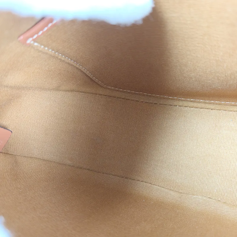 CELINE Shoulder Bag AVA Monogram PVC Medium23 × 7 × 19 cm — detail view 10 of 11