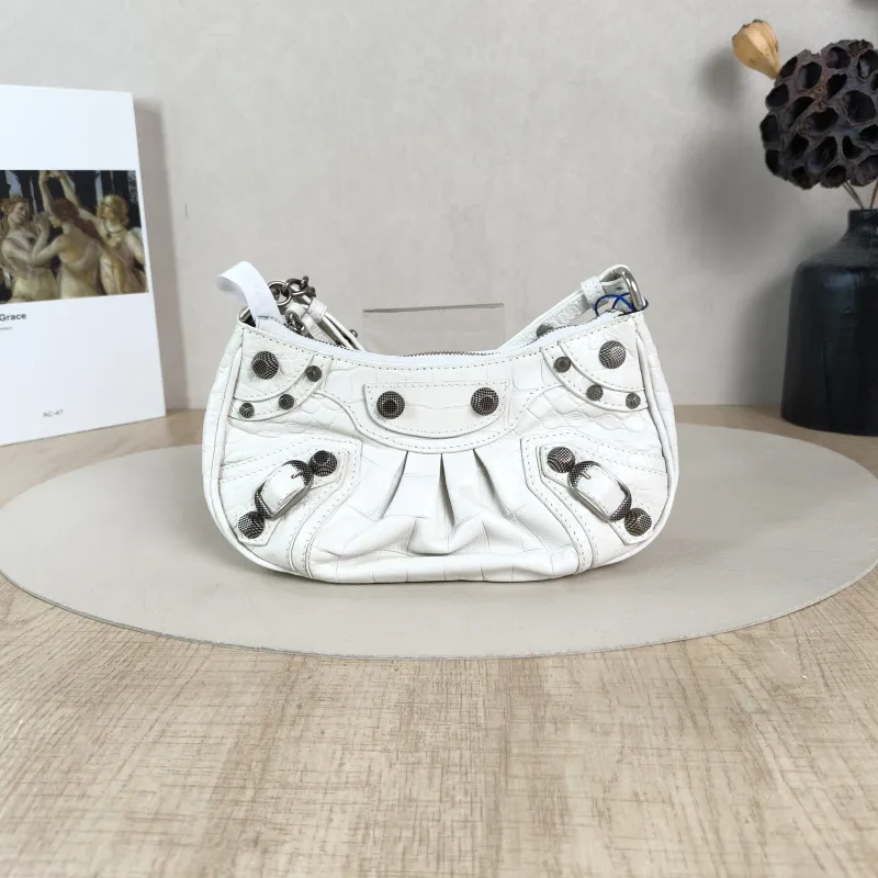 BALENCIAGA Crossbody Bag LE CAGOLE White Calfskin Small21 × 4 × 11 cm