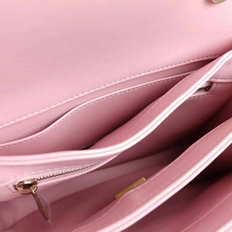Chanel Crossbody Bag Trendy CC Pink Lambskin Mini 19.5 × 8 × 14.5 cm — detail view 3 of 15
