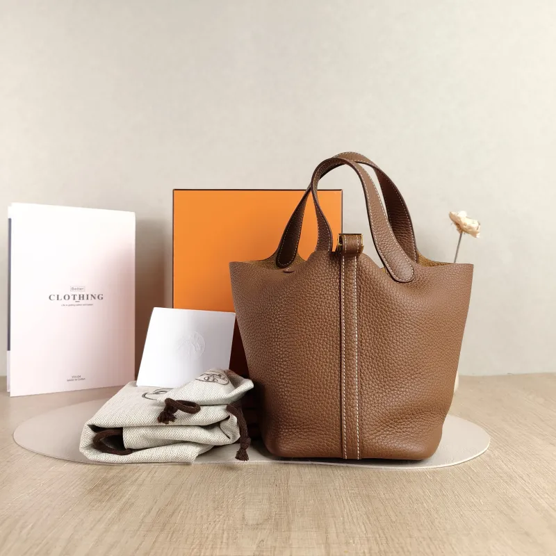 Hermès Top Handle Bag Picotin Lock 18 18 TC Calfskin Small 18 × 13 × 19 cm B — cover view 4 of 6