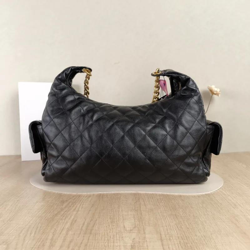 Chanel Shoulder Bag25C Hobo Shoulder Bag Black Lambskinmaxi Large39 × 14 × 35 cm — cover view 2 of 5