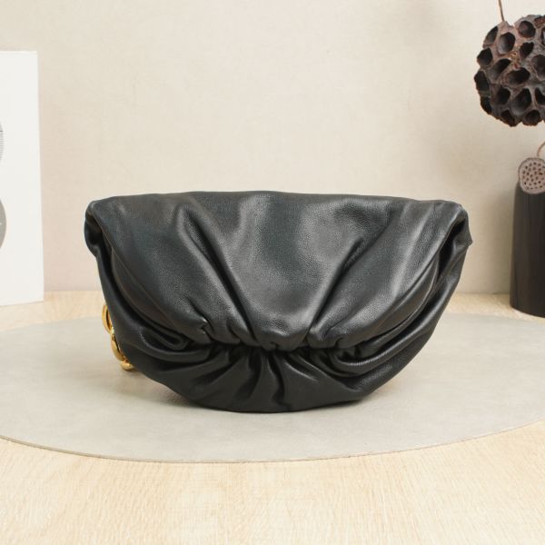 Bottega Veneta BV Black with Gold-Tone Hardware Calfskin · 22 × 10 × 13 cm