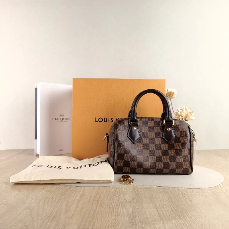 Louis Vuitton Crossbody Bag Speedy20 Shoulder Strap PVC Small 20.5 × 12 × 13.5 cm — cover view 2 of 6