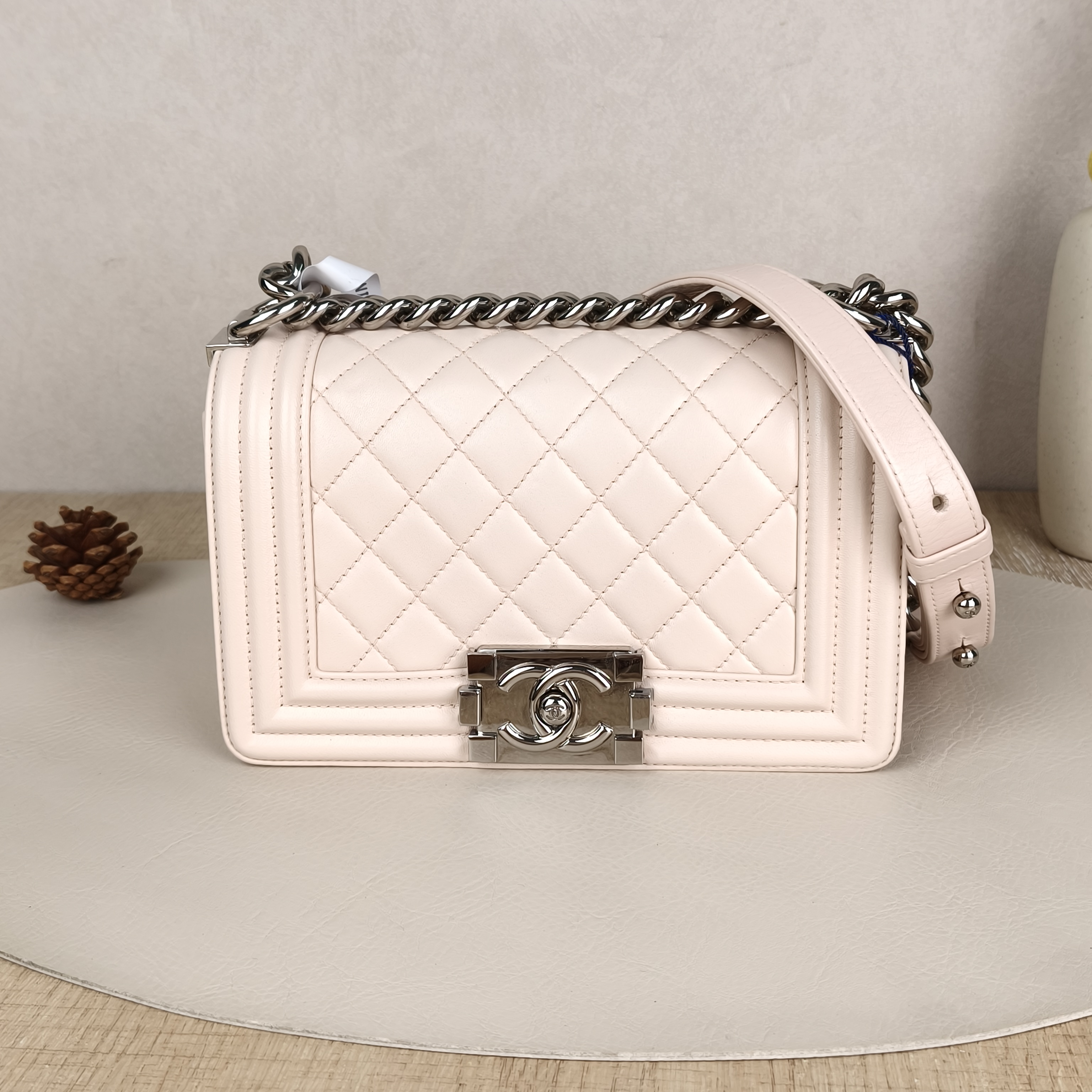 Chanel leboy Small25 Pink Lambskin · 20 × 6 × 13 cm