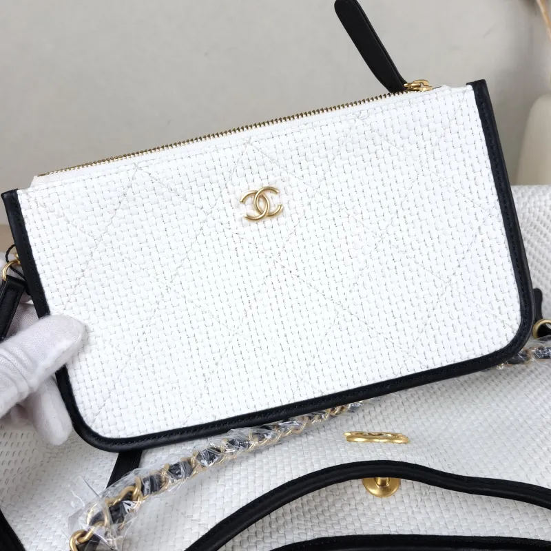 Chanel Shoulder Bag Tote Bag Woven One Size 30 × 13 × 31 cm — detail view 9 of 12
