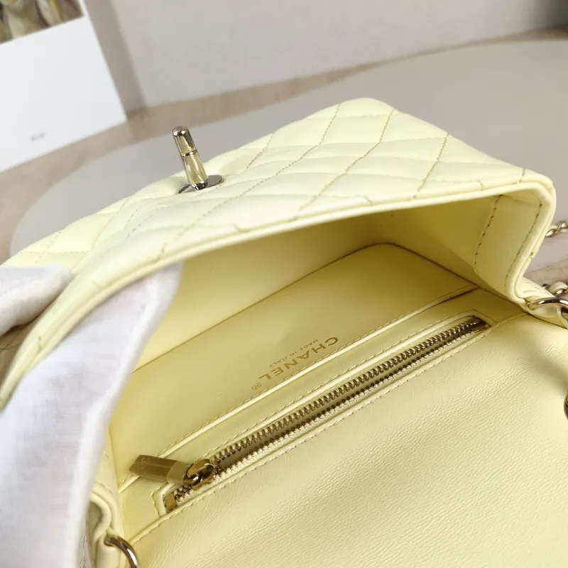 Chanel Crossbody Bag c Yellow Lambskin Mini 17 × 8 × 13.5 cm — detail view 6 of 14