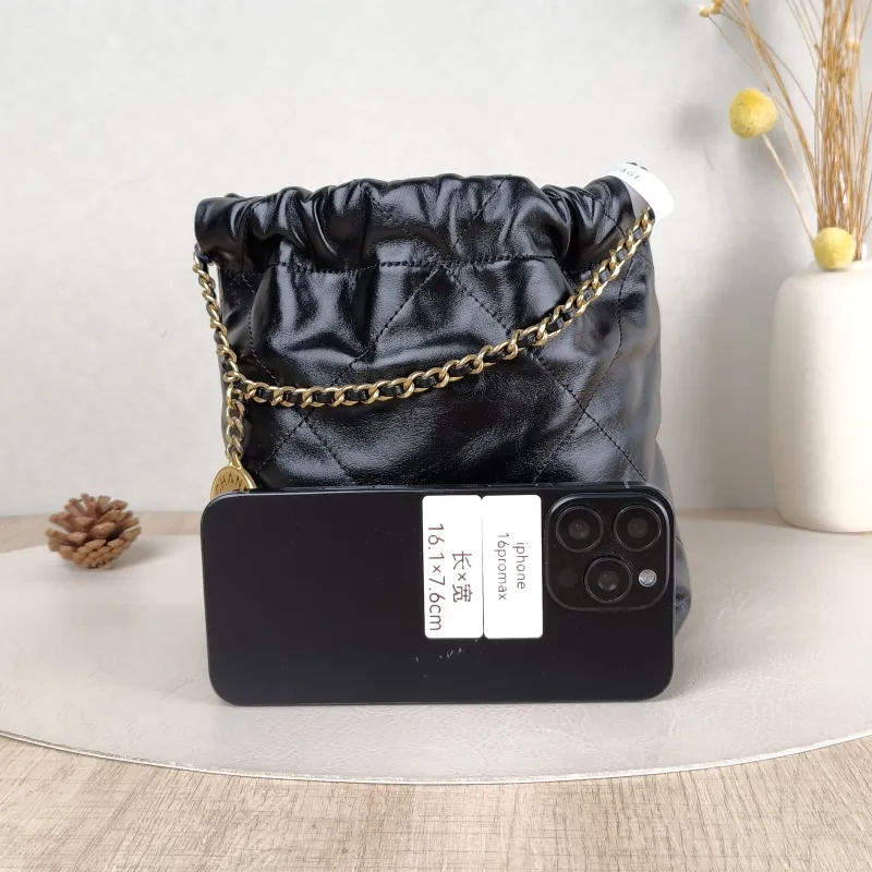 Chanel Shoulder Bag 22Bag Black CC alfskin Mini 20 × 6 × 19 cm — cover view 3 of 5