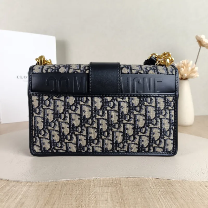 DIOR Crossbody Bag 30Montaigne 30 Edition Canvas Medium 25 × 9 × 16.5 cm — cover view 2 of 5