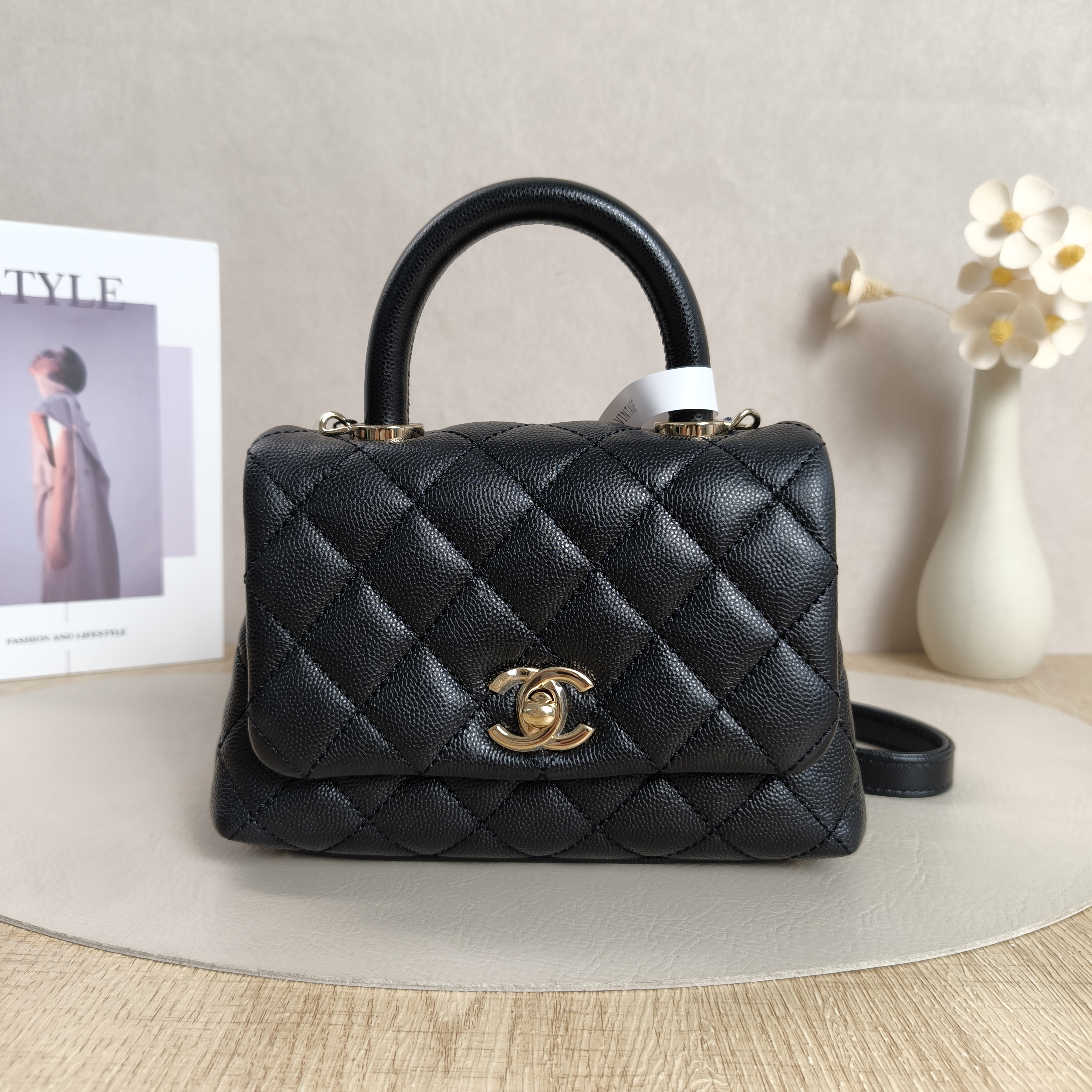 Chanel Top Handle Bag Coco Handle​Black Grained Calfskinmini19 × 9 × 13 cm