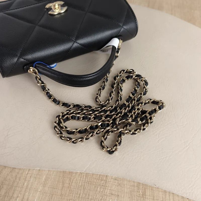 Chanel Crossbody Bag woc Black Grained Calfskin One Size 19.2 × 3.5 × 12.3 cm — detail view 12 of 13