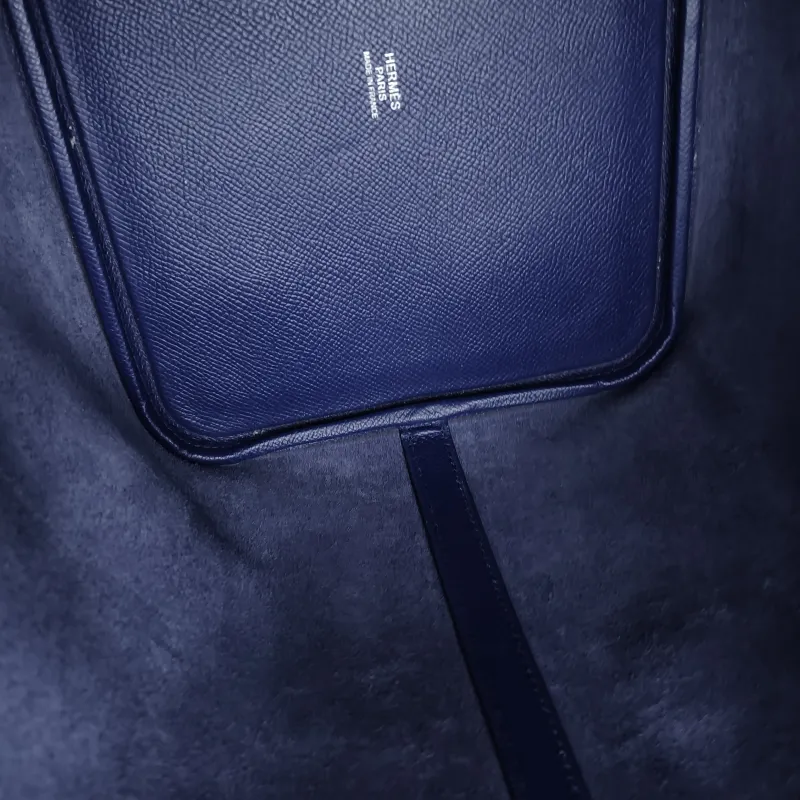 Hermès Top Handle Bag Picotin Lock 22 22 Blue Woven Epsom Calfskin Medium 22 × 17 × 21 cm D — detail view 1 of 9