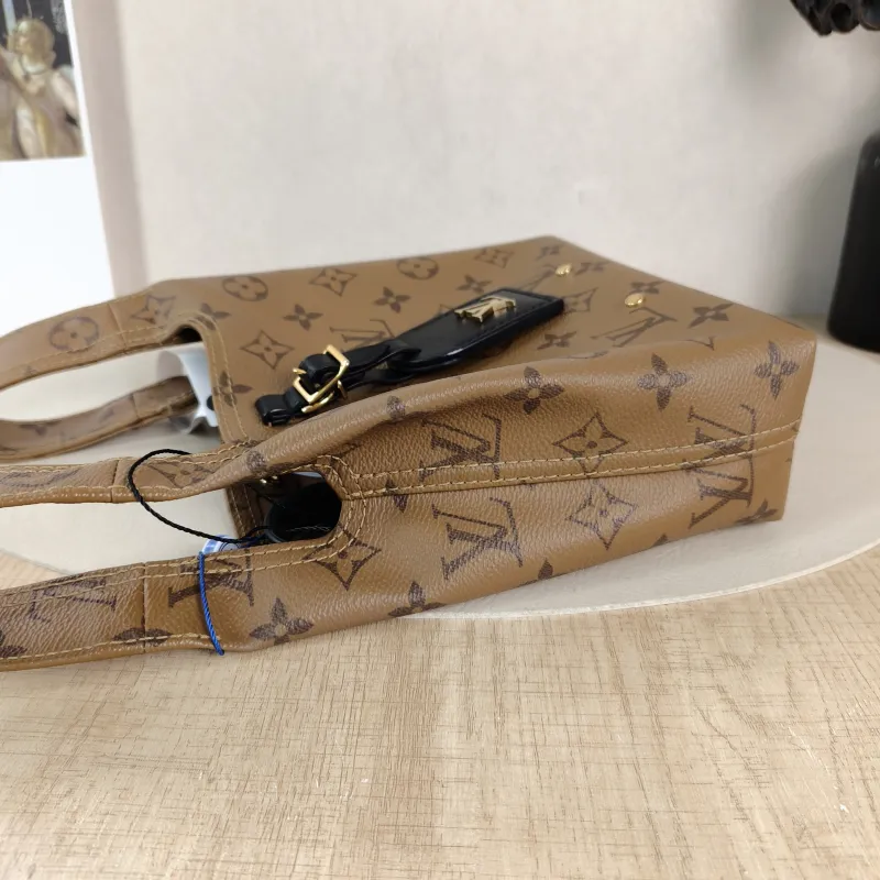 Louis Vuitton Top Handle Bag ATLANTIS Monogram PVC BB 17 × 7 × 17 cm — detail view 1 of 10